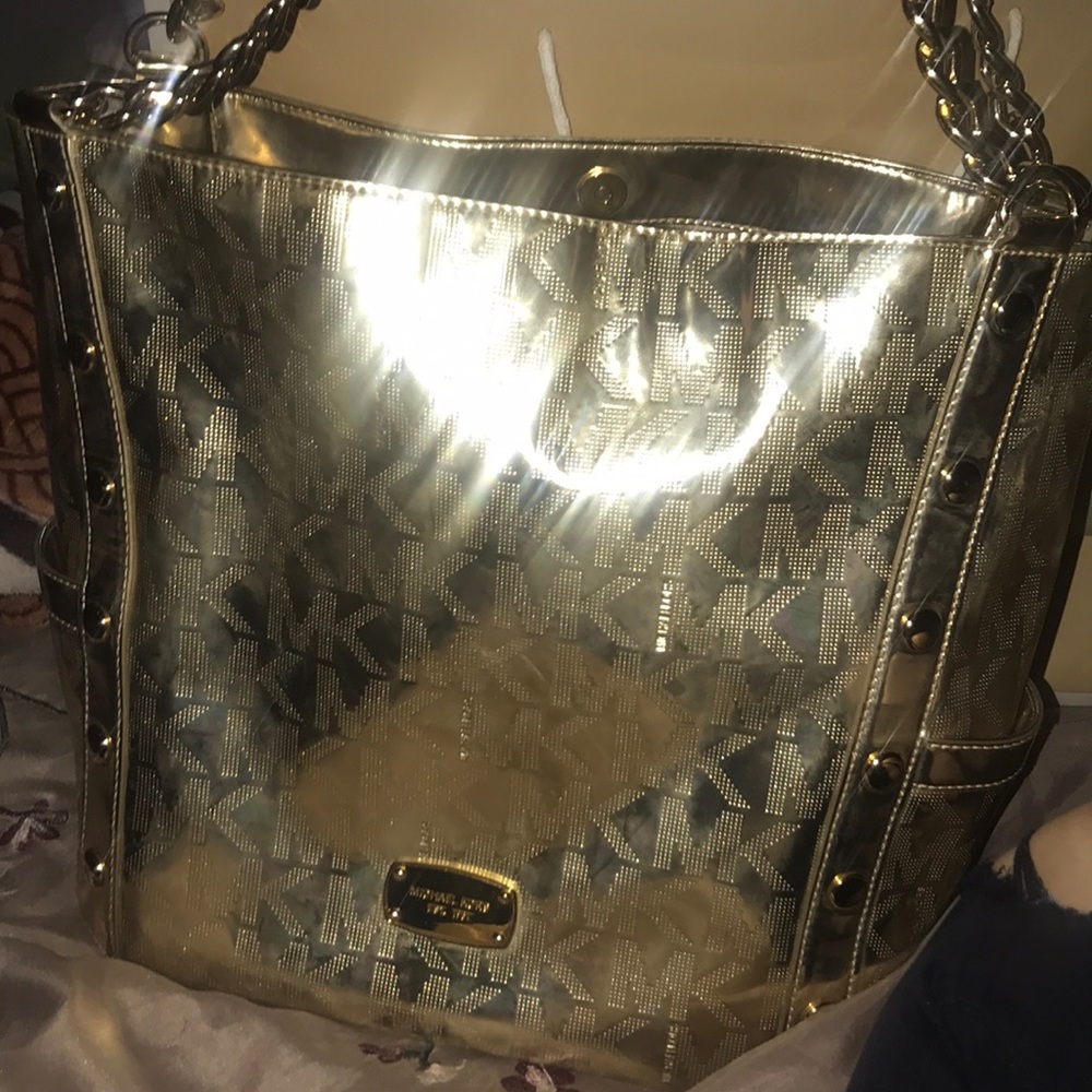 michael kors tote Authentic